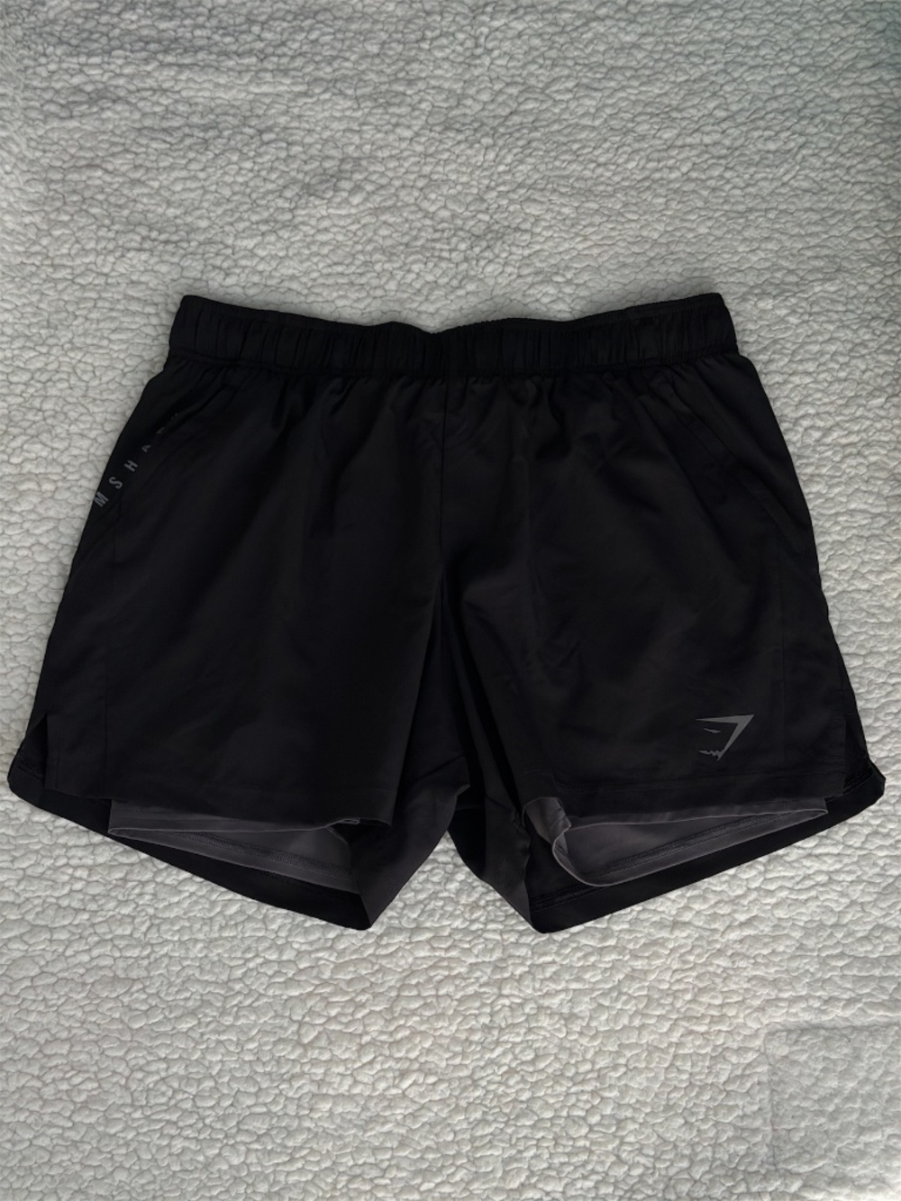 Gymshark Men's Size XL Black 2-in-1 Lined Activewear Shorts Drawstring Pockets